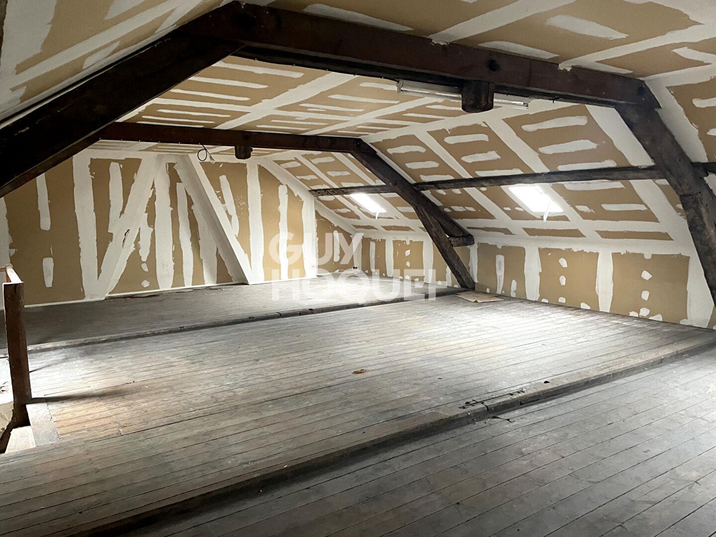 Maison à louer, 169m², Saint-Just-en-Chaussée