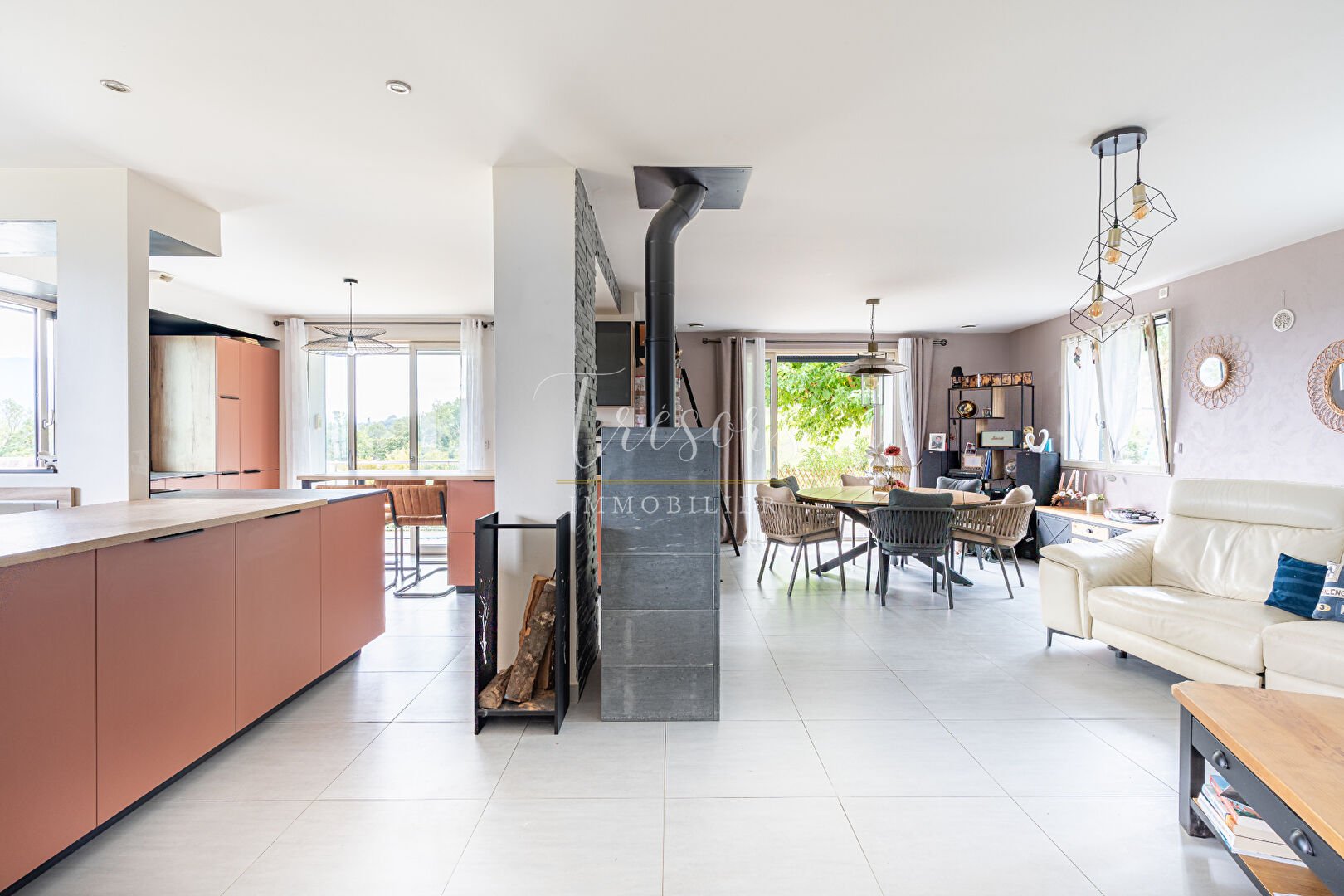 Maison à vendre, 226m², Entrelacs