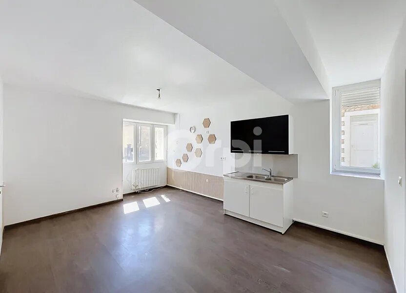 Appartement à louer, 36m², Le Lardin-Saint-Lazare