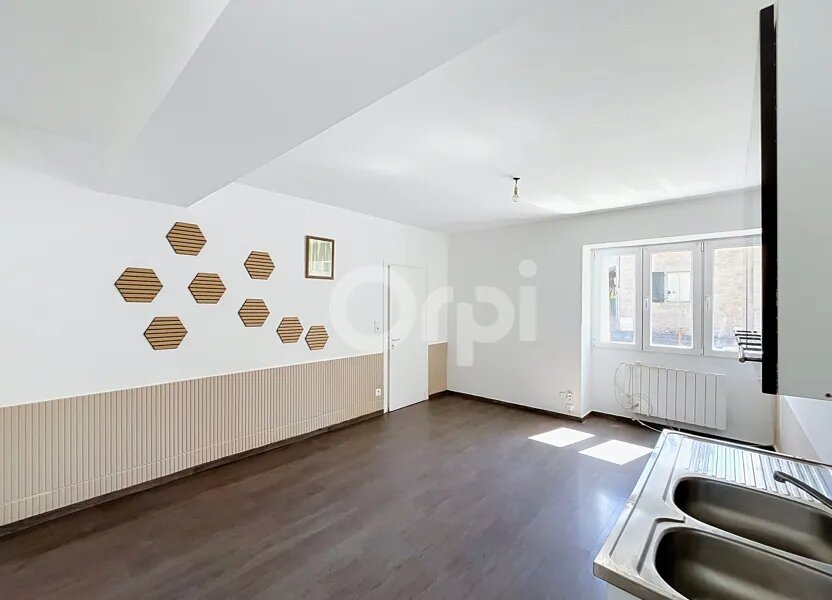 Appartement à louer, 36m², Le Lardin-Saint-Lazare
