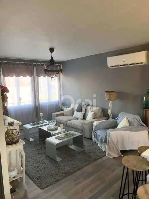 Maison à louer, 75m², Terrasson-Lavilledieu