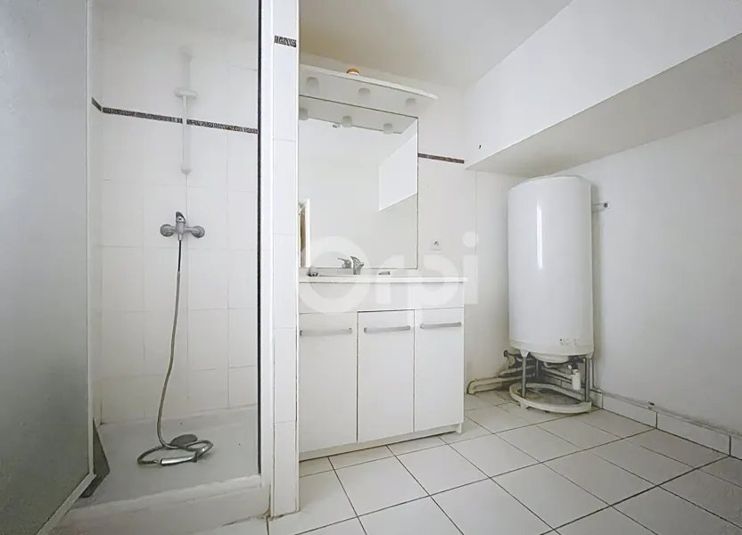 Appartement à vendre, 47m², Terrasson-Lavilledieu