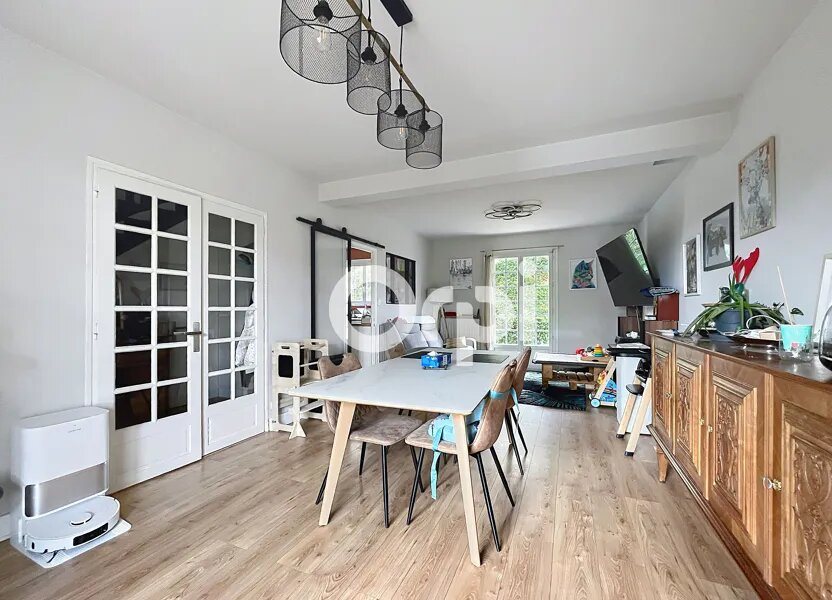 Maison à vendre, 94m², Saint-Pantaléon-de-Larche