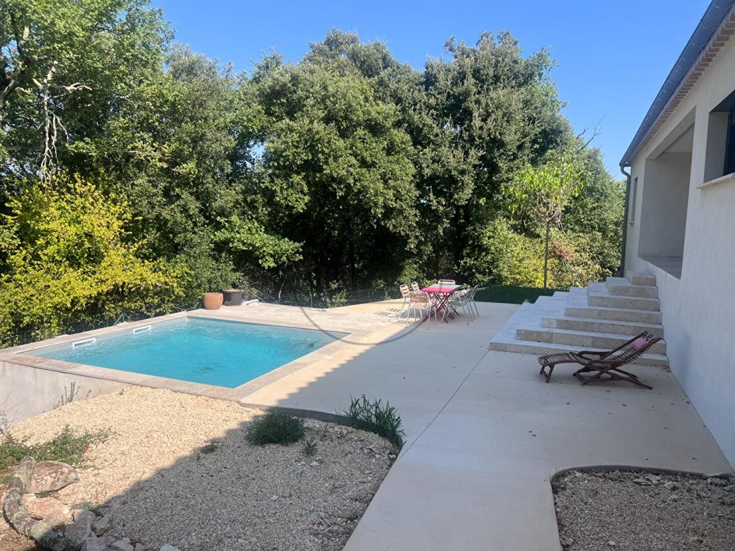 Maison à vendre, 114m², Barjac
