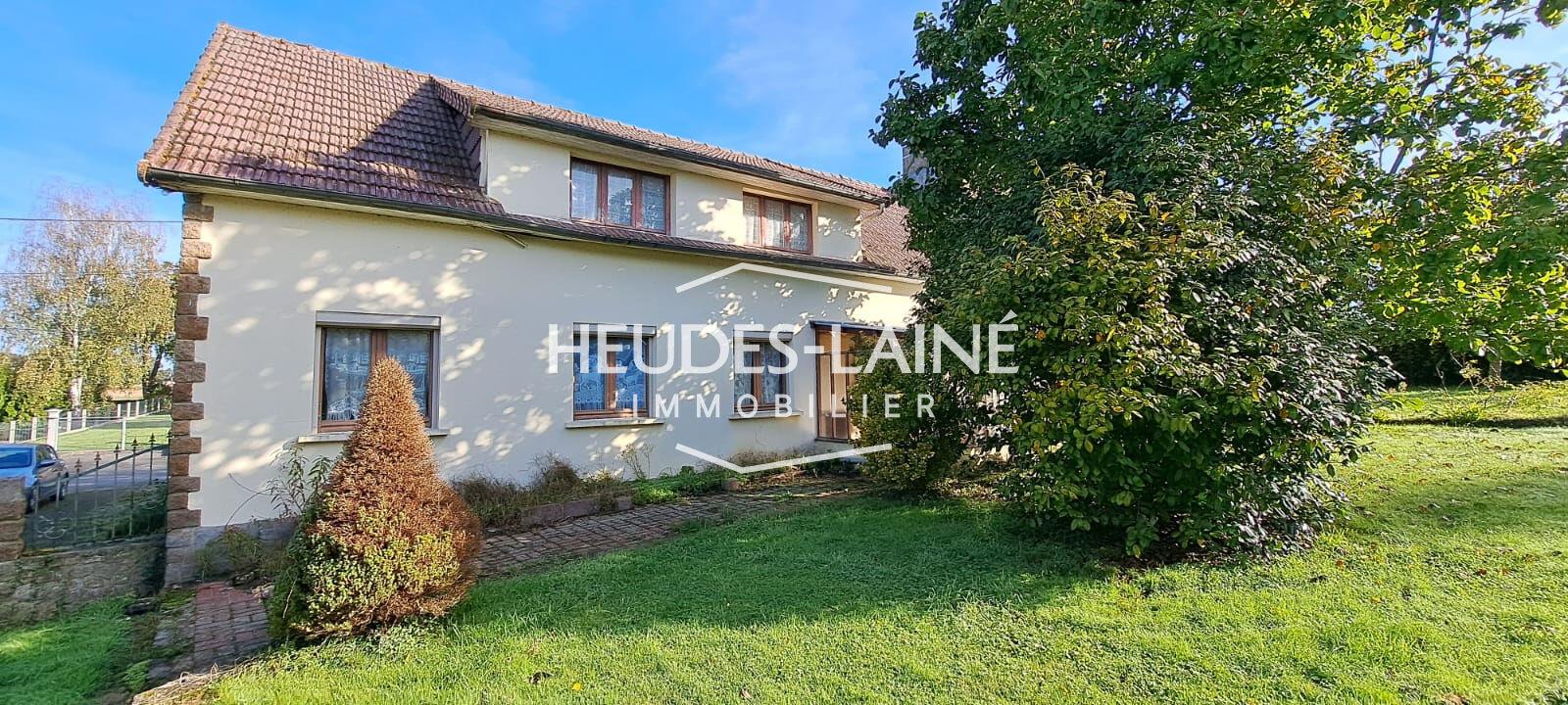Maison à vendre, 92m², Saint-Hilaire-du-Harcouët