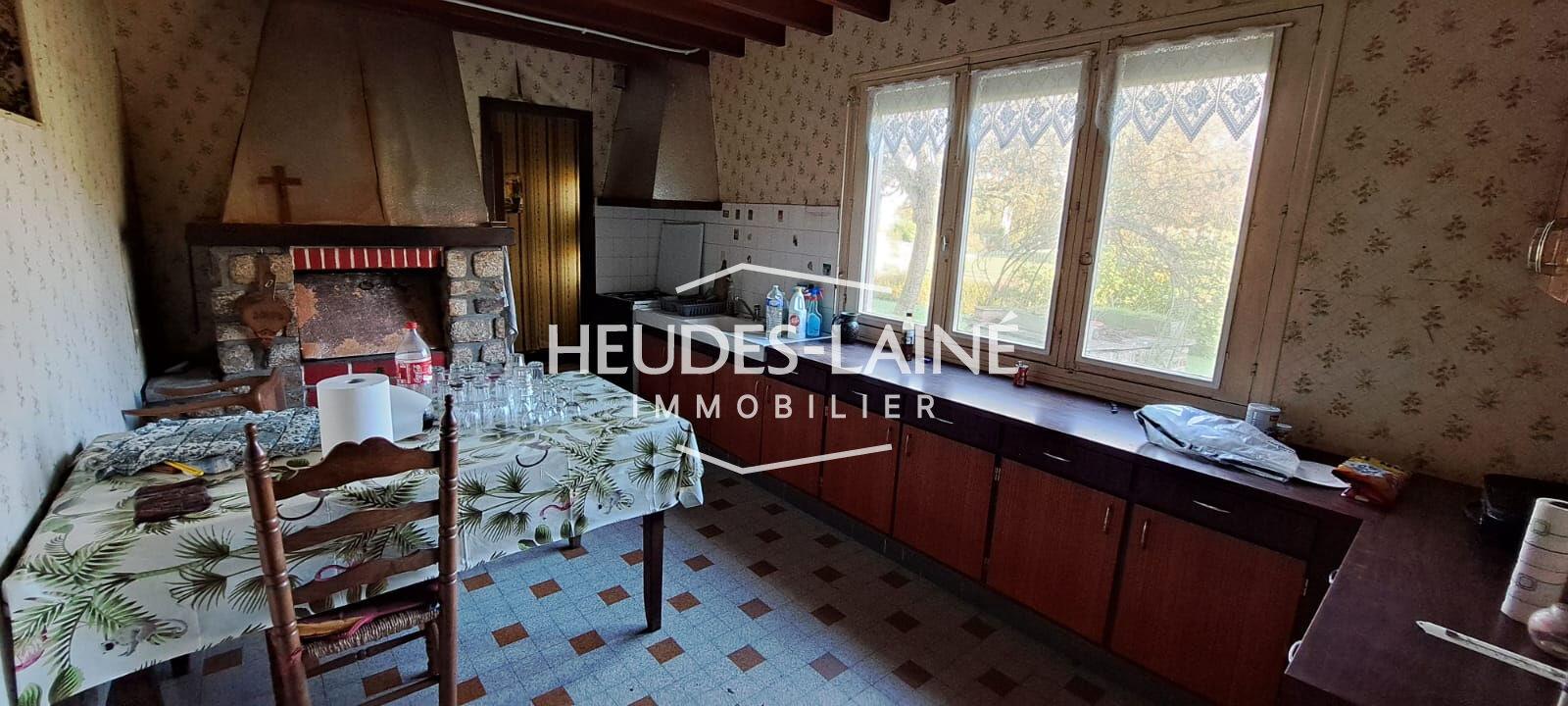 Maison à vendre, 92m², Saint-Hilaire-du-Harcouët