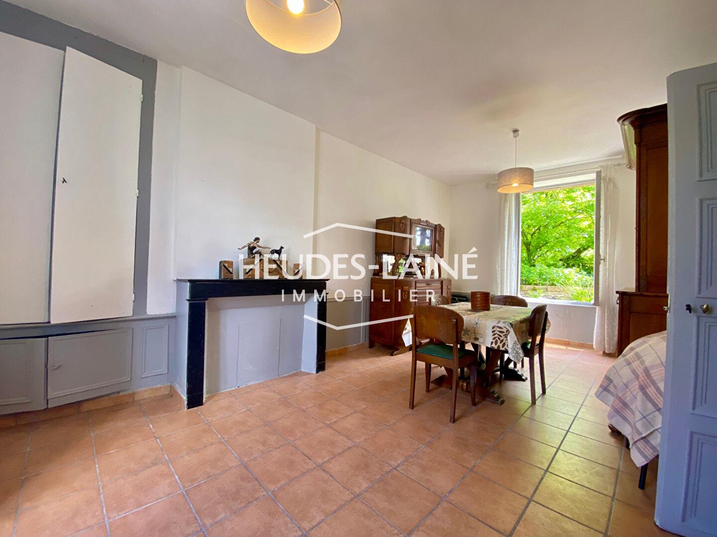 Maison à vendre, 177m², Saint-Hilaire-du-Harcouët