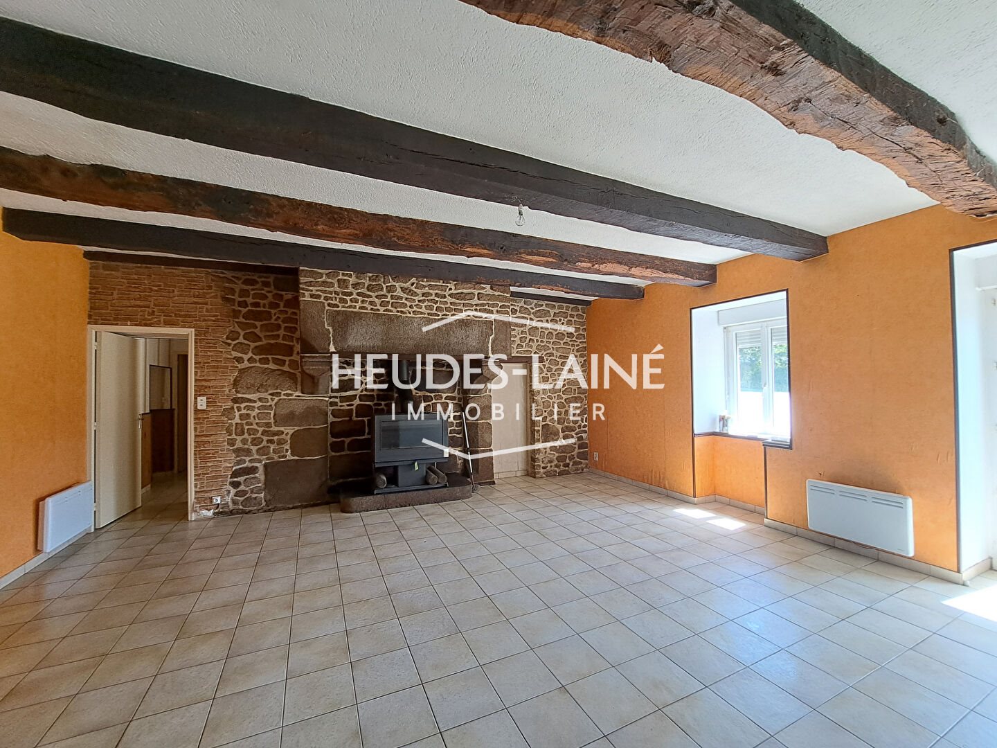 Maison à louer, 108m², Saint-Georges-de-Reintembault