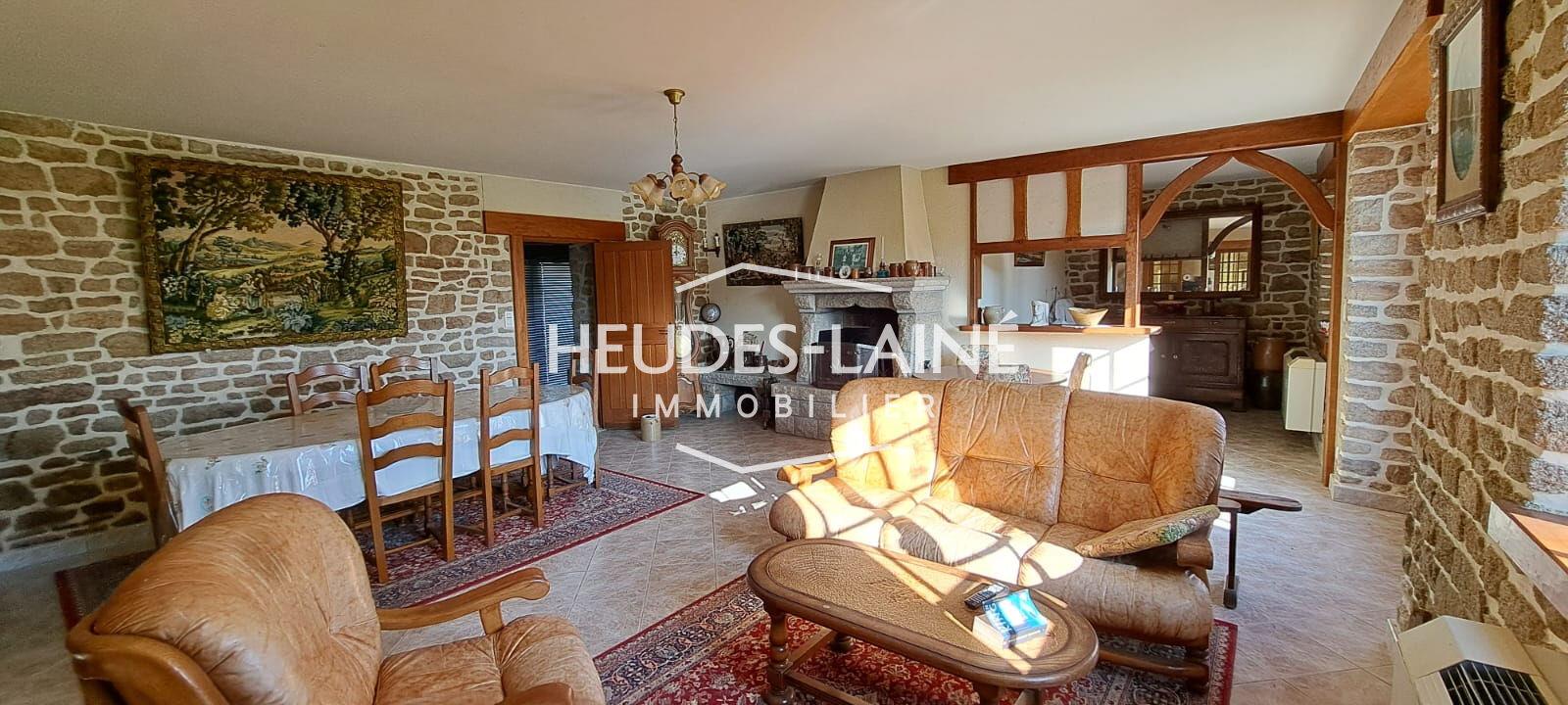 Maison à vendre, 196m², Isigny-le-Buat