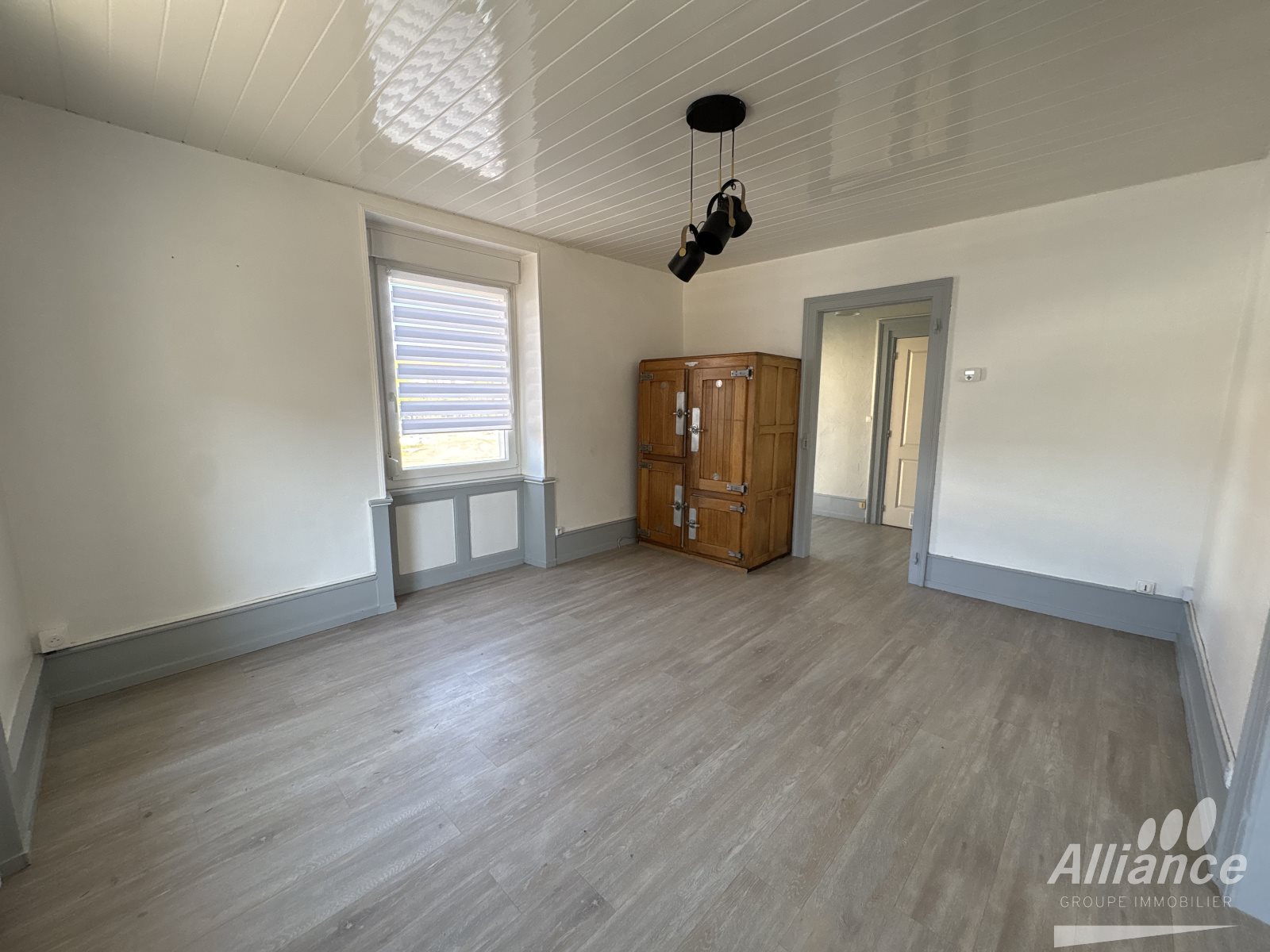 Appartement à louer, 3m², Mathay