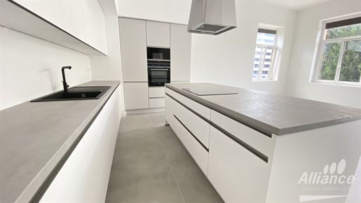 Advert pic 0