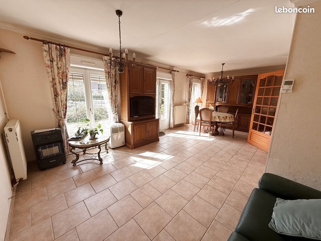 Maison à vendre, 89m², Mont-Bernanchon