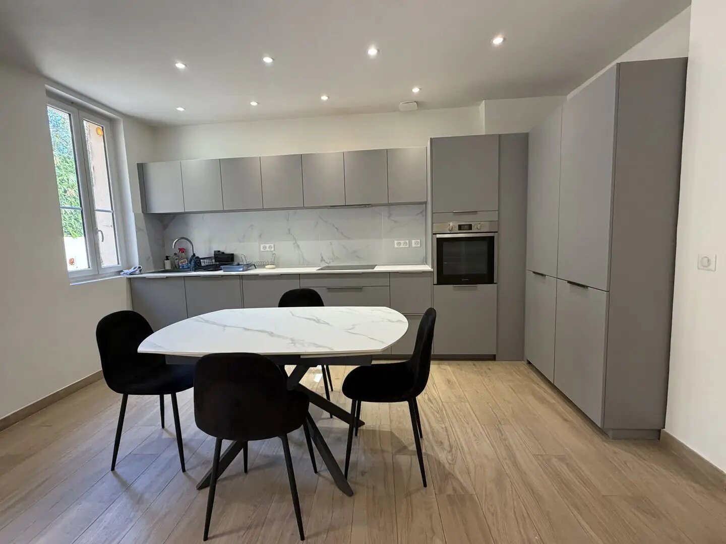Appartement à louer, 84m², Nice