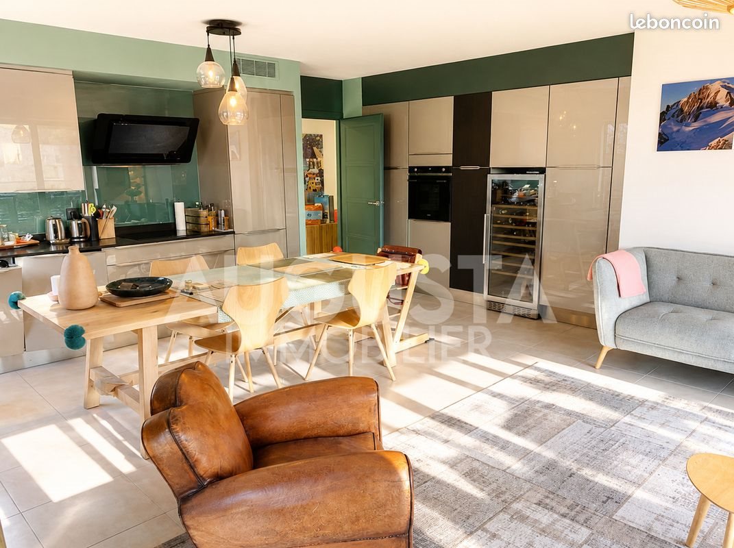 Appartement à vendre, 86m², Neydens