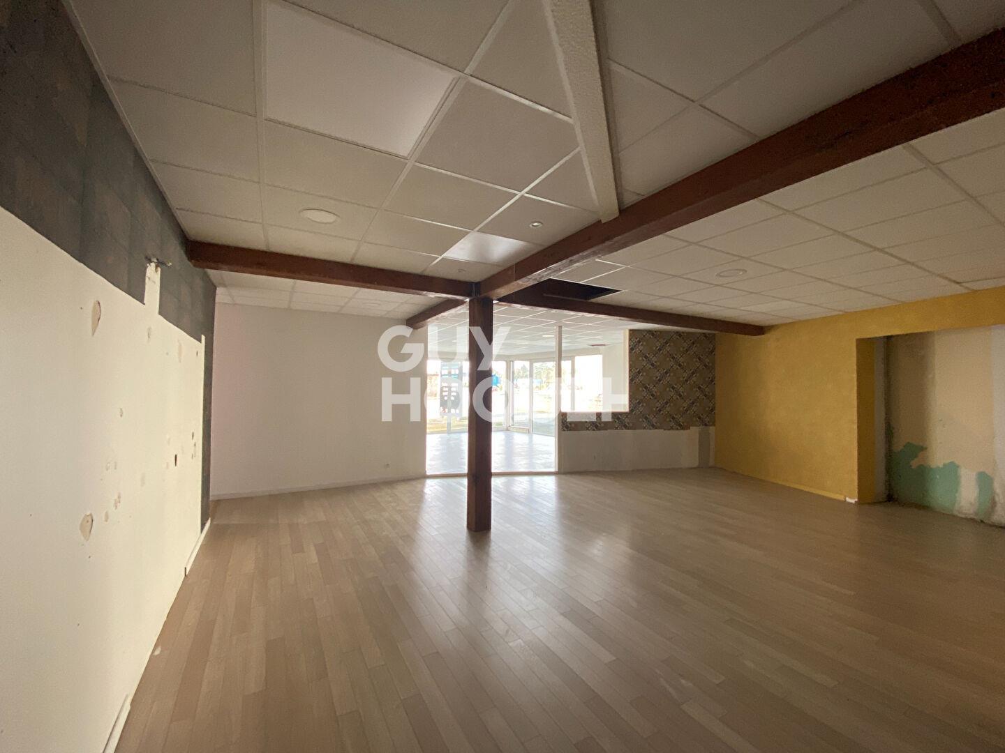 Maison à louer, 222m², Fontenay-le-Comte