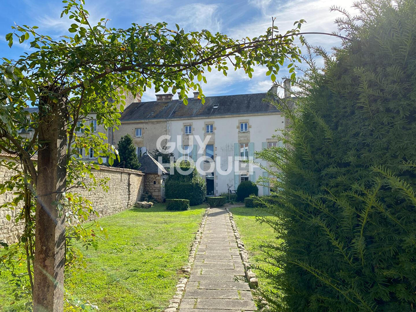 Maison à vendre, 255m², Fontenay-le-Comte