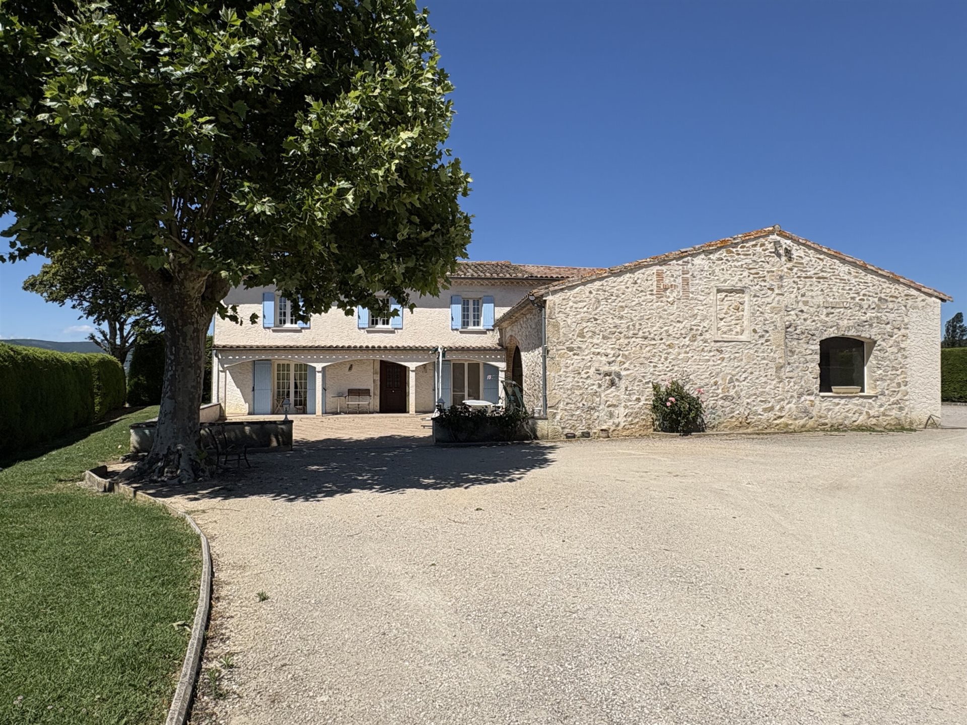 Maison à vendre, 330m², Bonlieu-sur-Roubion