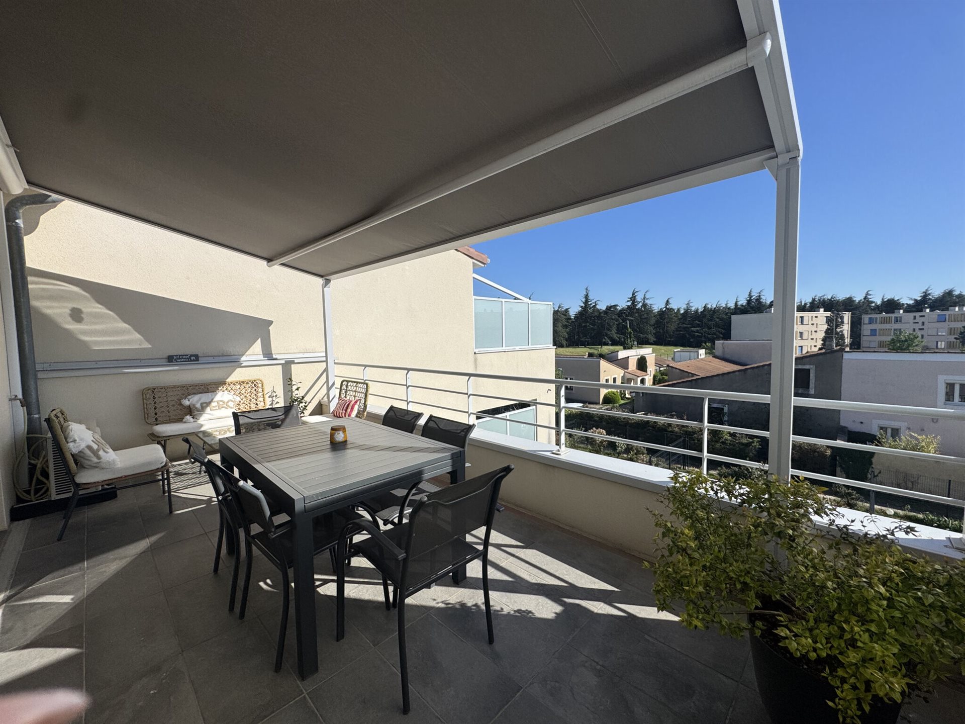 Appartement à vendre, 71m², Pierrelatte