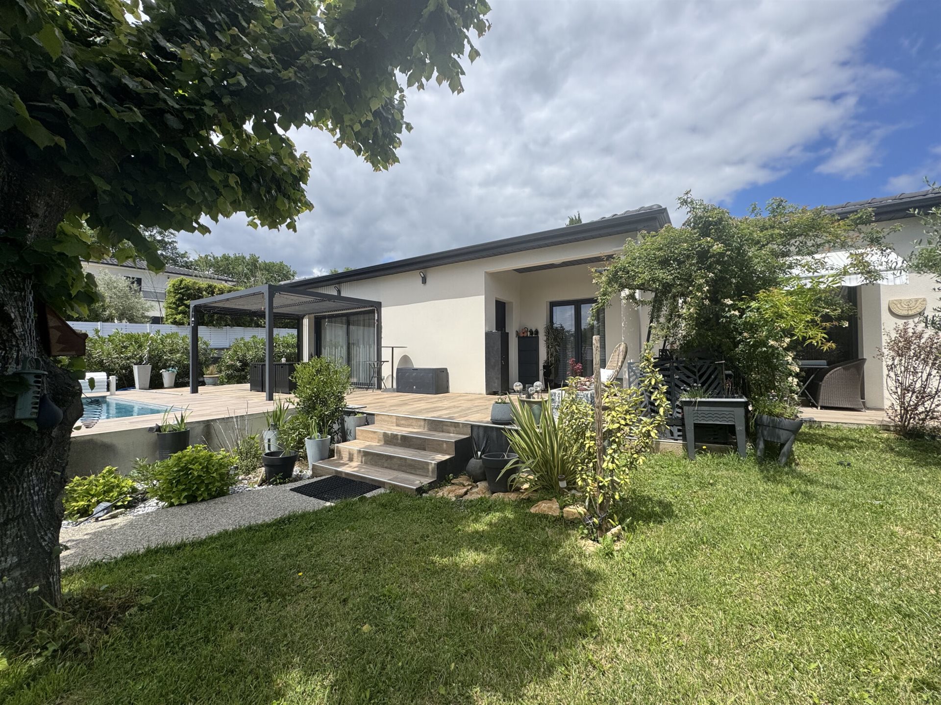 Maison à vendre, 134m², Montboucher-sur-Jabron