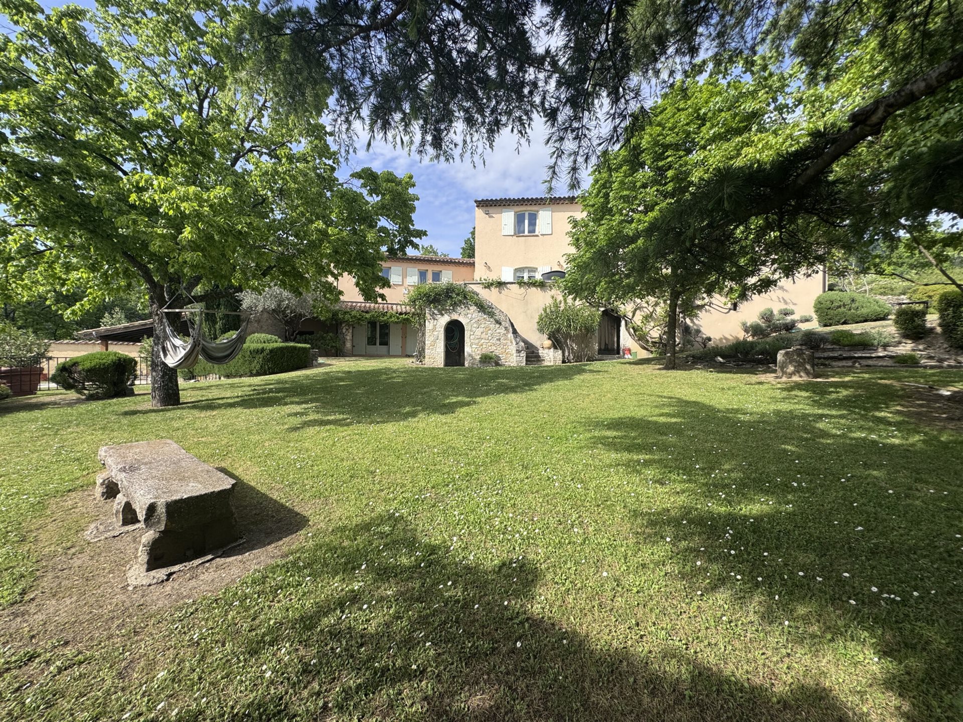 Maison à vendre, 364m², Dieulefit
