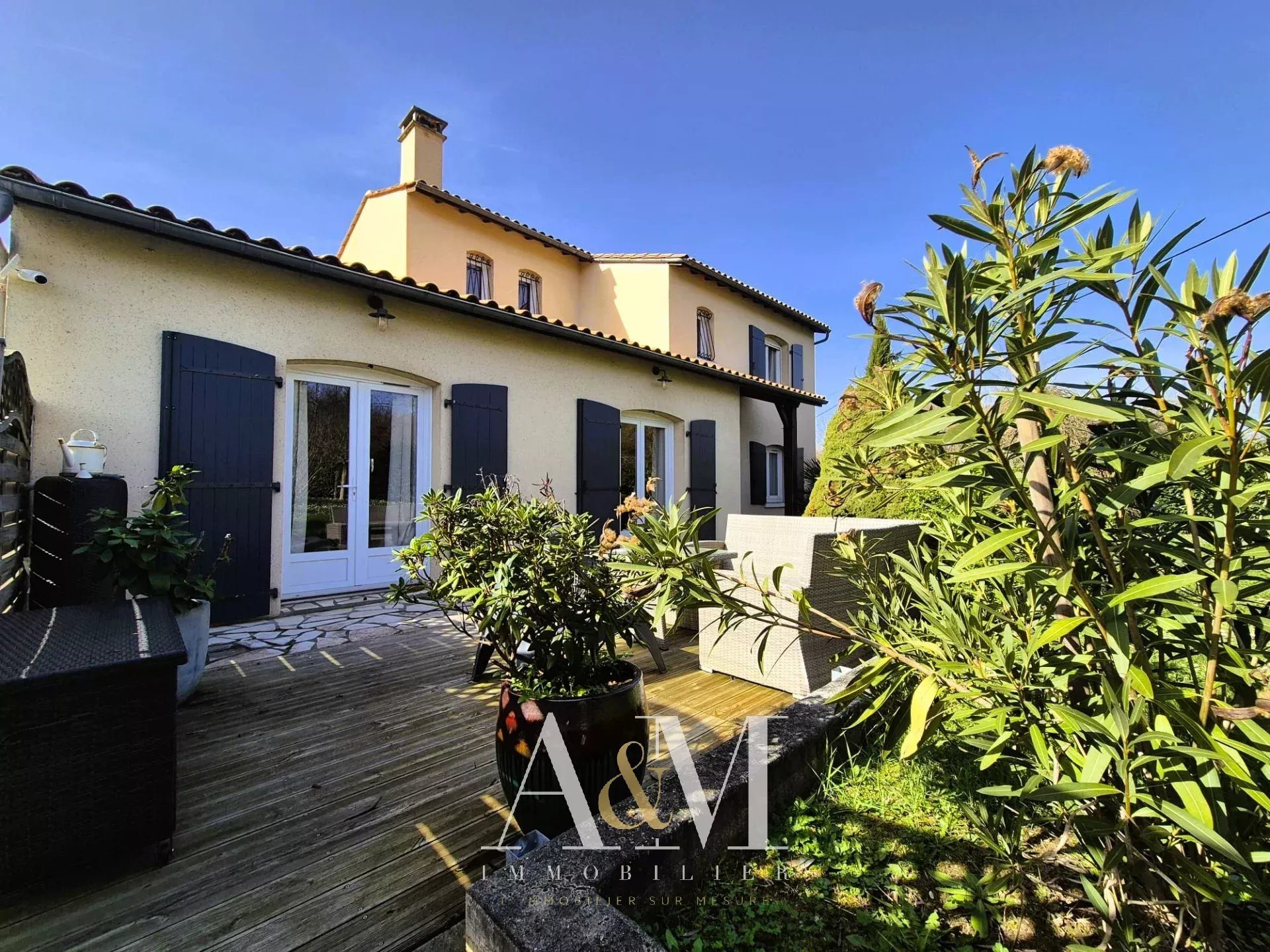 Maison à vendre, 201m², Angoulême