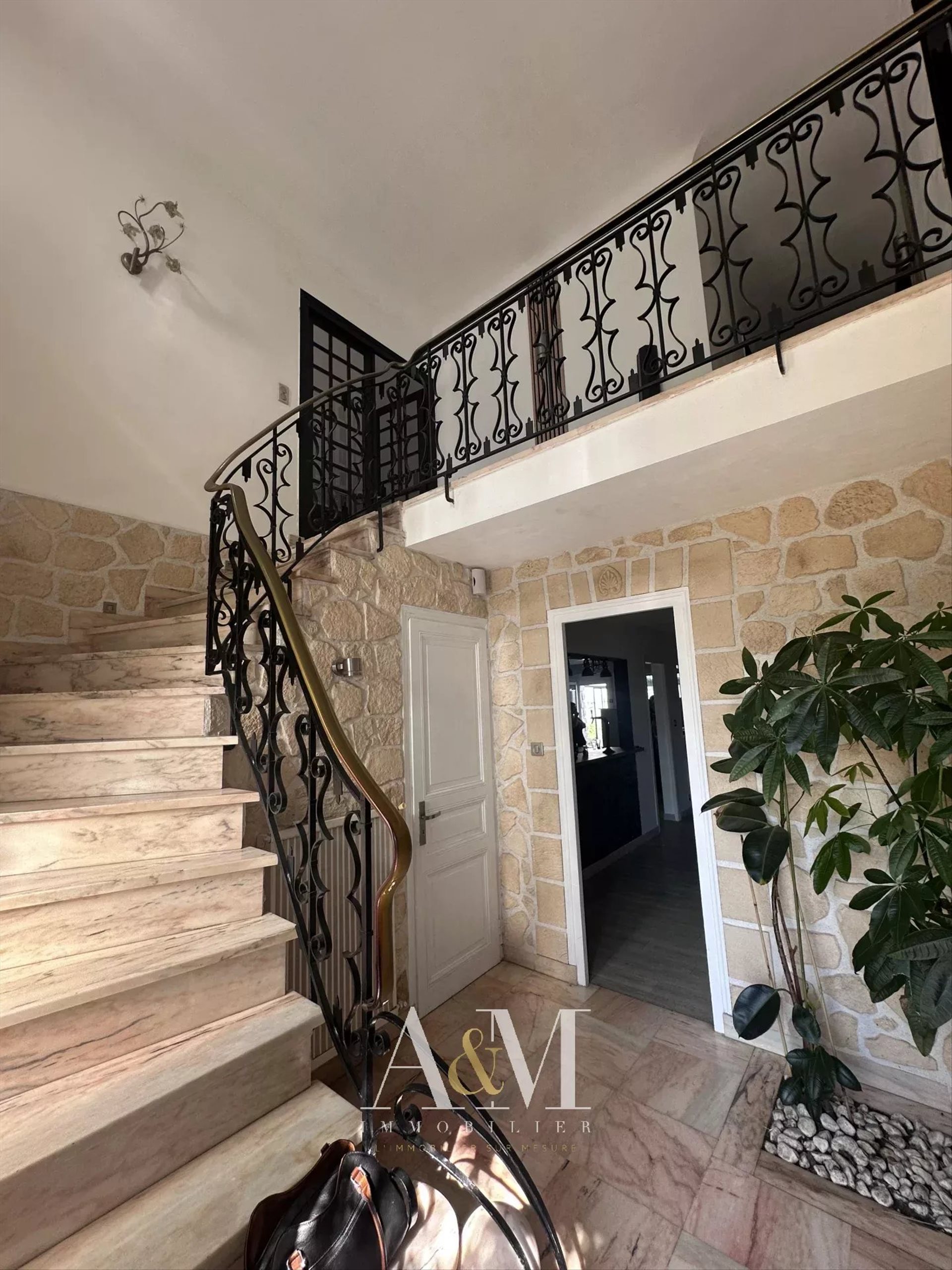 Maison à vendre, 226m², Angoulême