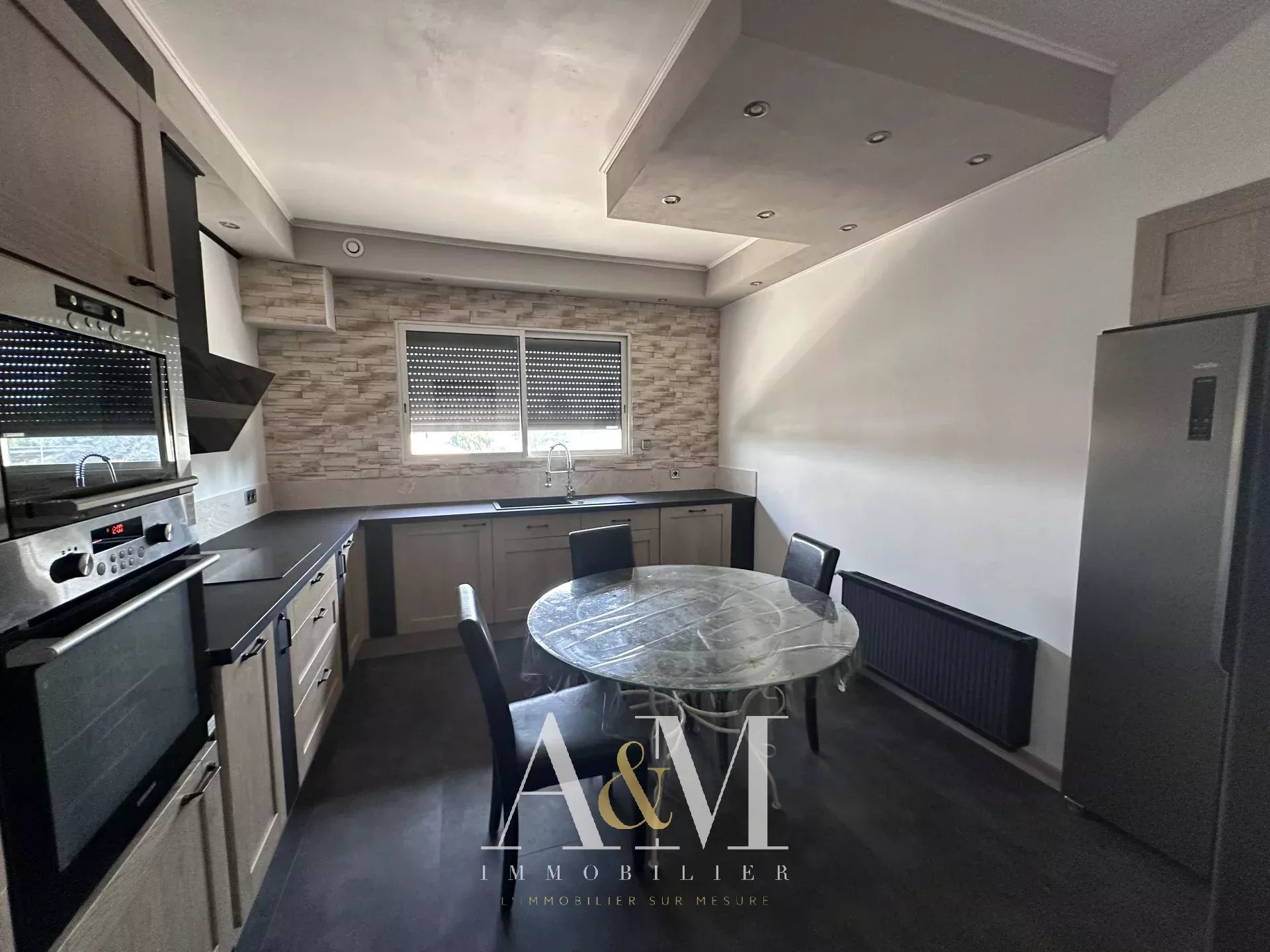 Maison à vendre, 226m², Angoulême