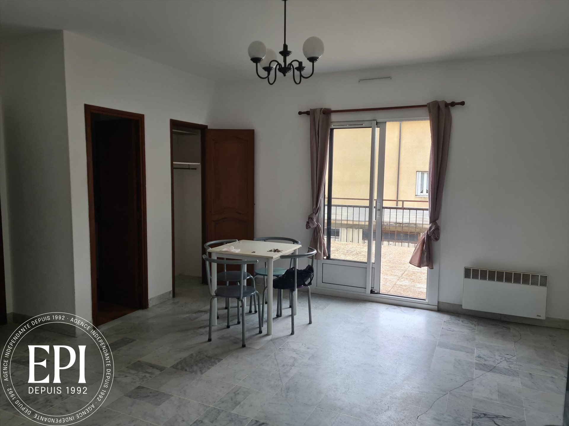 Appartement à louer, 31m², Carcassonne