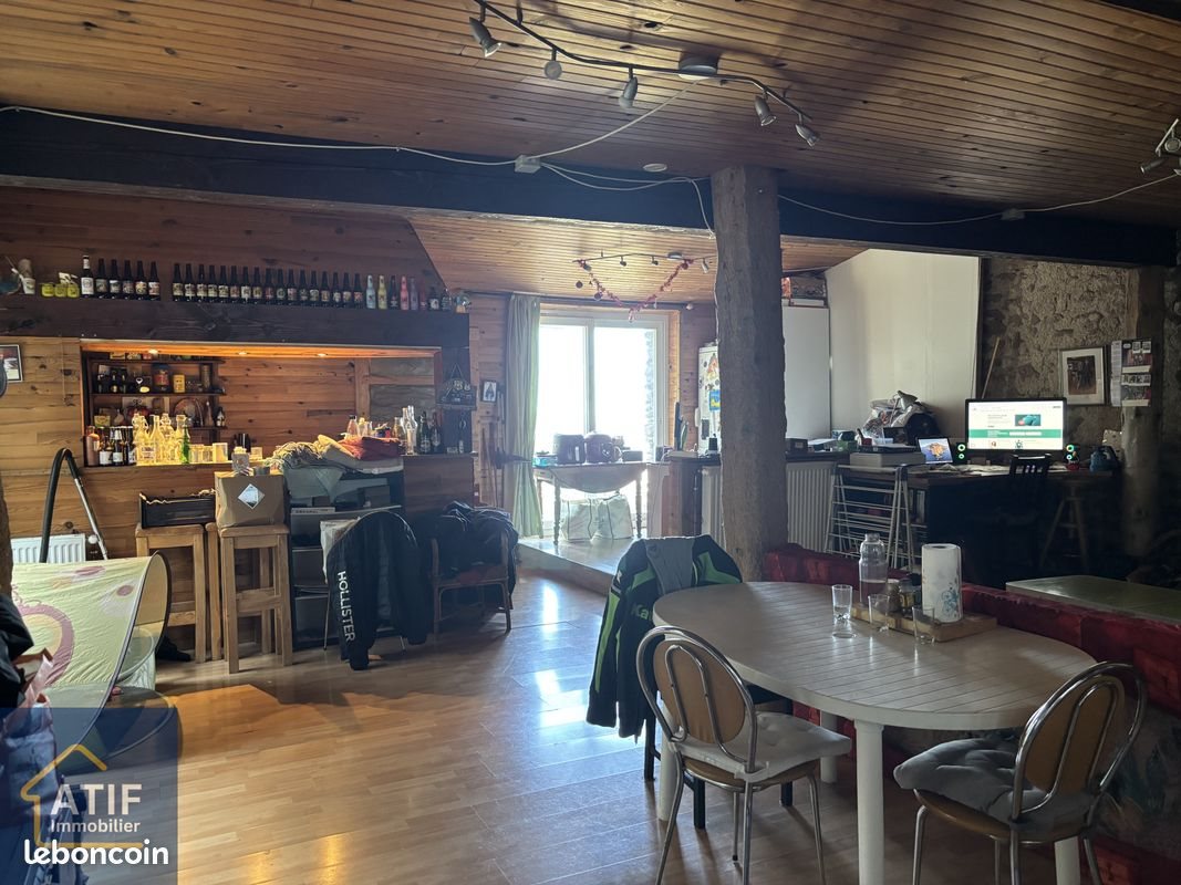 Maison à vendre, 178m², Saint-Jean-la-Vêtre