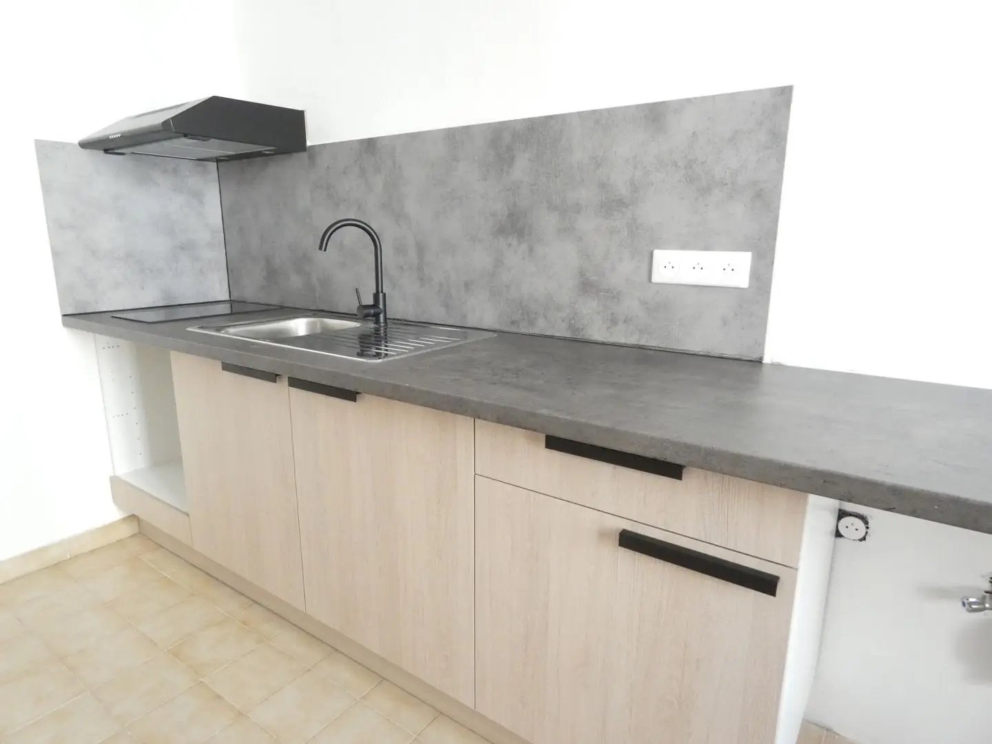 Appartement à louer, 34m², Alès