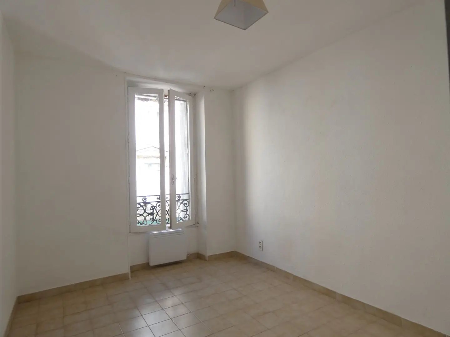 Appartement à louer, 34m², Alès