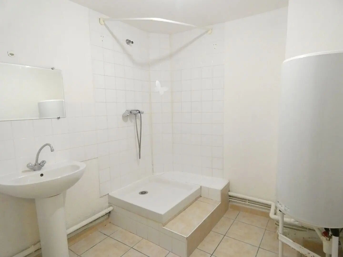 Appartement à louer, 35m², Alès