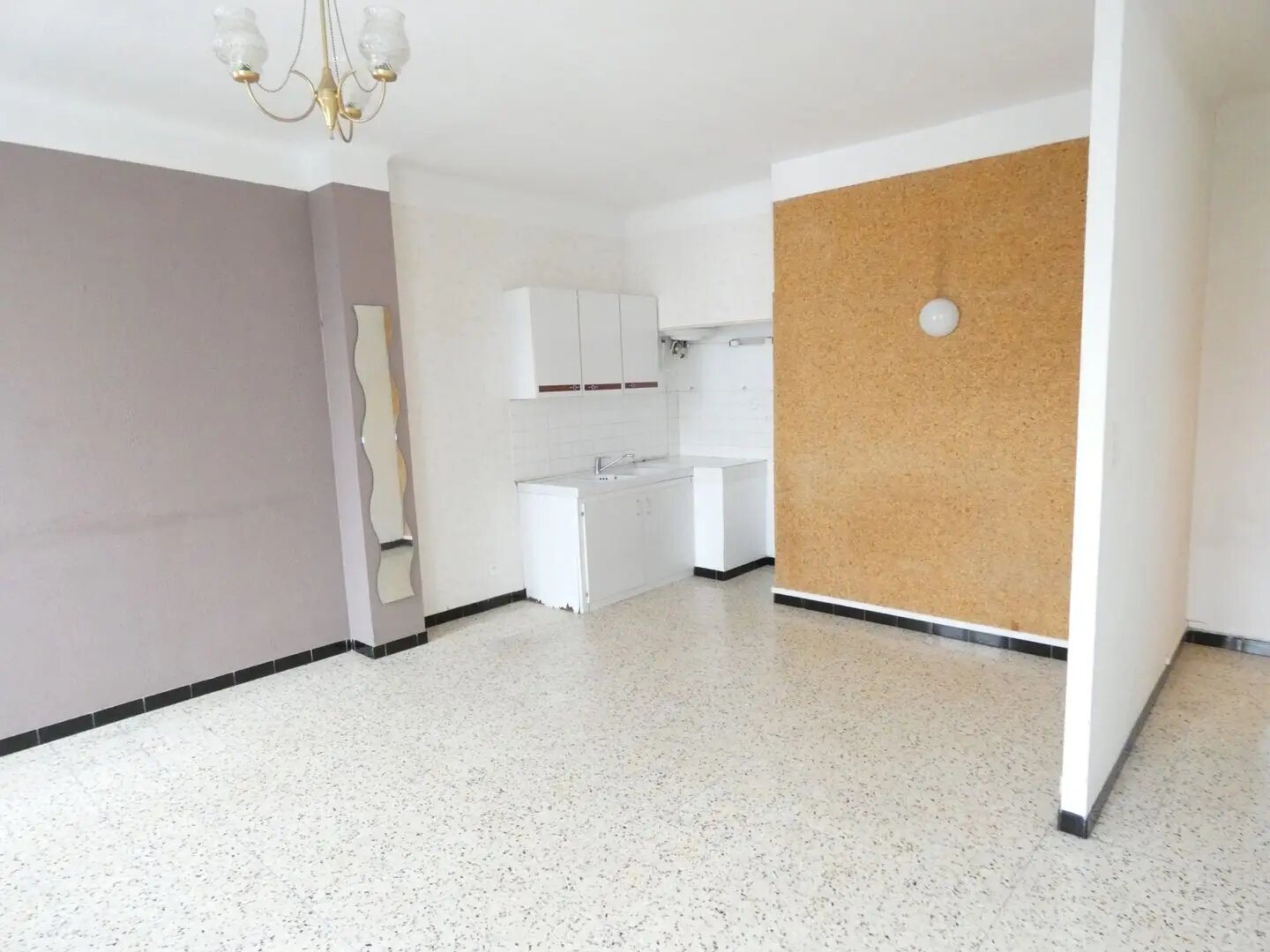 Appartement à louer, 28m², Alès