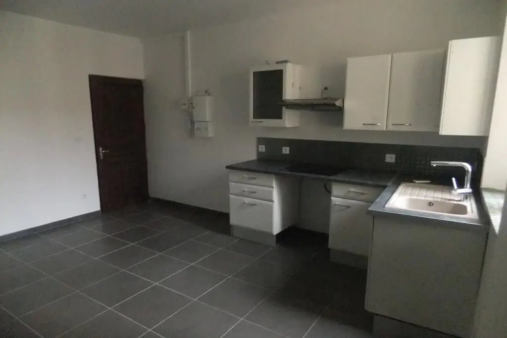 Appartement à louer, 23m², Alès