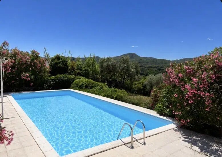 Maison à vendre, 259m², Alès