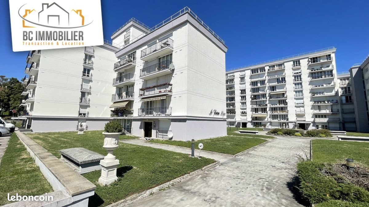 Appartement à vendre, 82m², Ferney-Voltaire