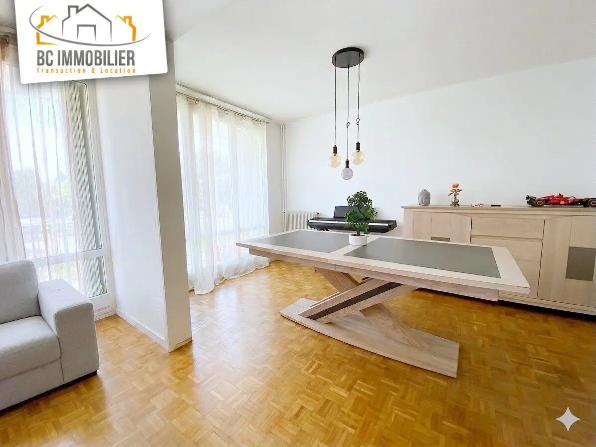 Appartement à vendre, 81m², Ferney-Voltaire