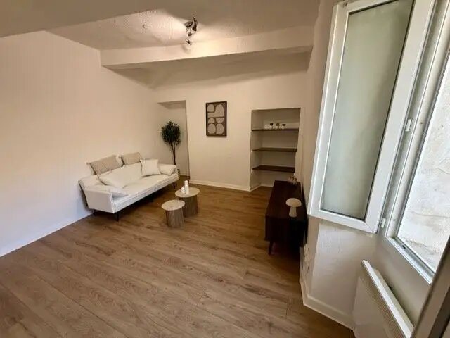 Appartement à louer, 36m², Lambesc