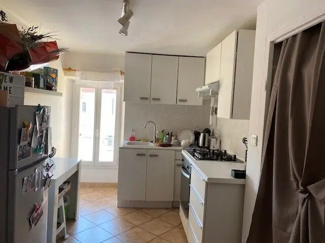 Appartement à louer, 46m², Peyrolles-en-Provence