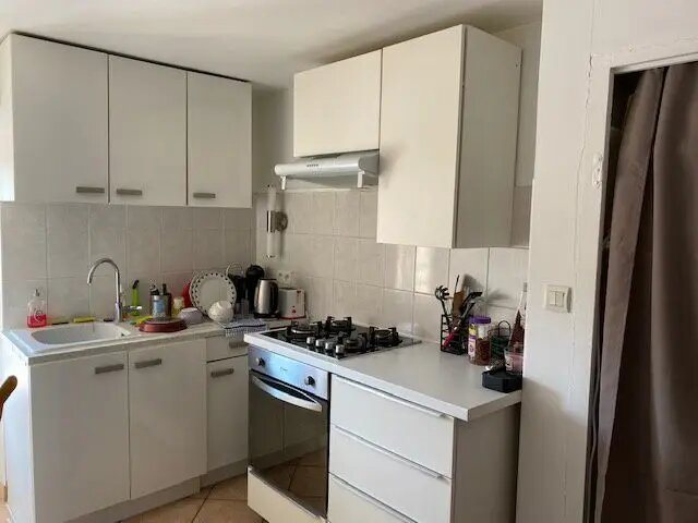 Appartement à louer, 46m², Peyrolles-en-Provence