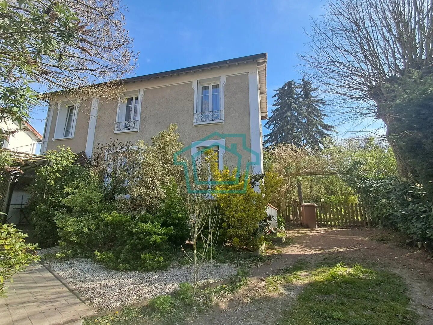 Maison à vendre, 135m², La Queue-les-Yvelines