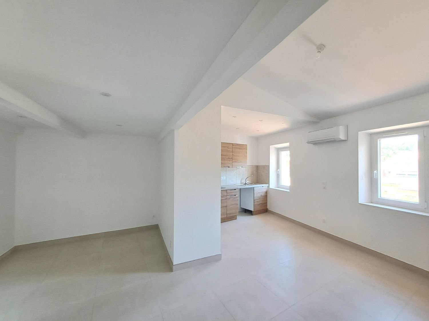 Appartement à louer, 54m², Auriol