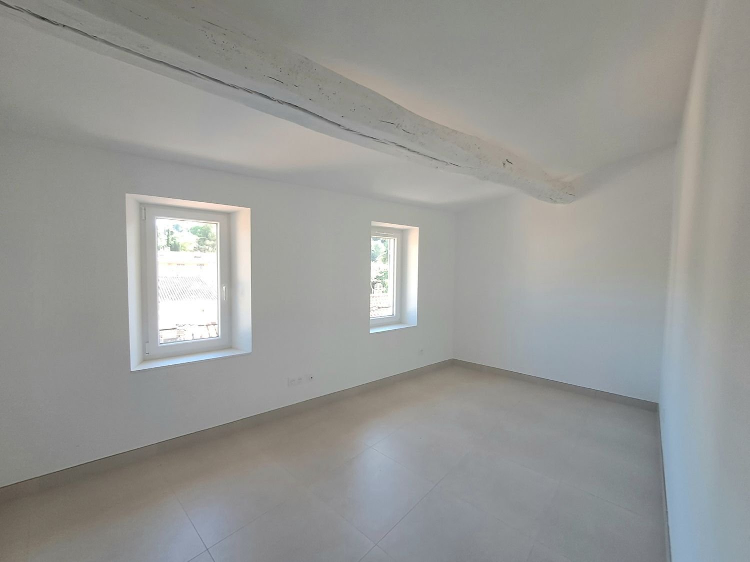Appartement à louer, 54m², Auriol