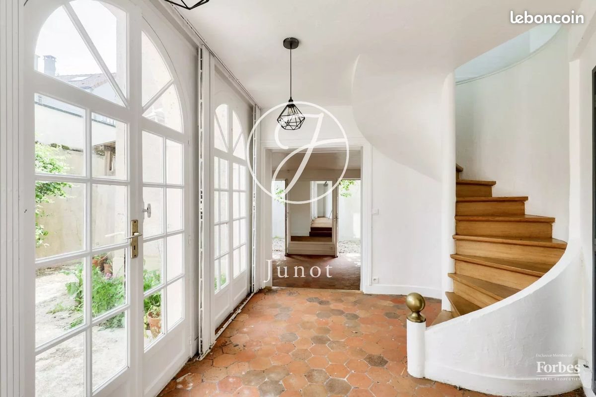 Maison à vendre, 140m², Marnes-la-Coquette