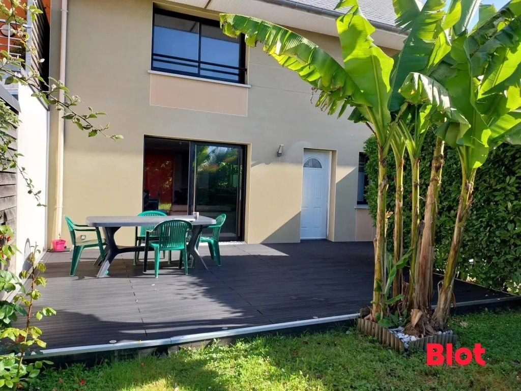 Maison à vendre, 111m², Romillé