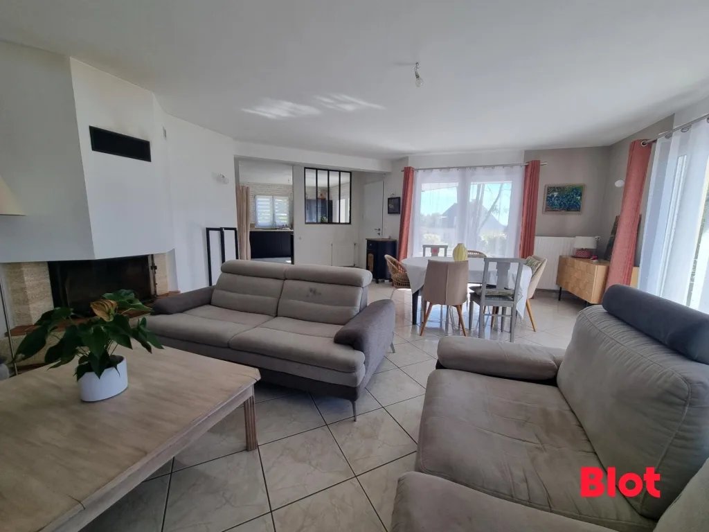 Maison à vendre, 135m², Vezin-le-Coquet