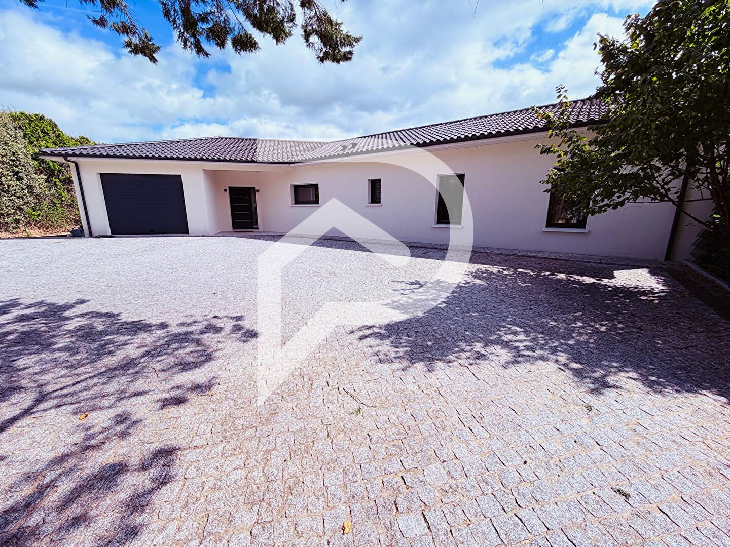 Maison à louer, 143m², Coulounieix-Chamiers