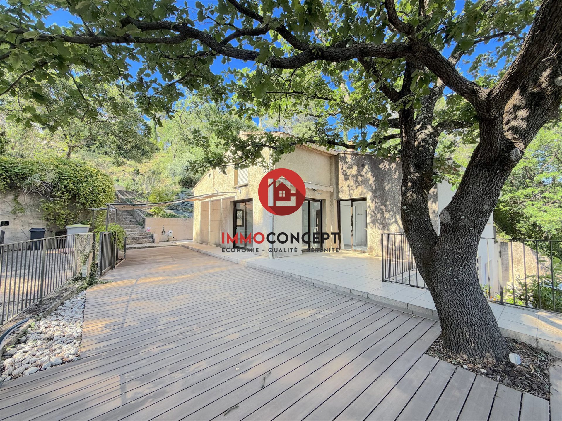 Maison à vendre, 135m², Laudun-l'Ardoise