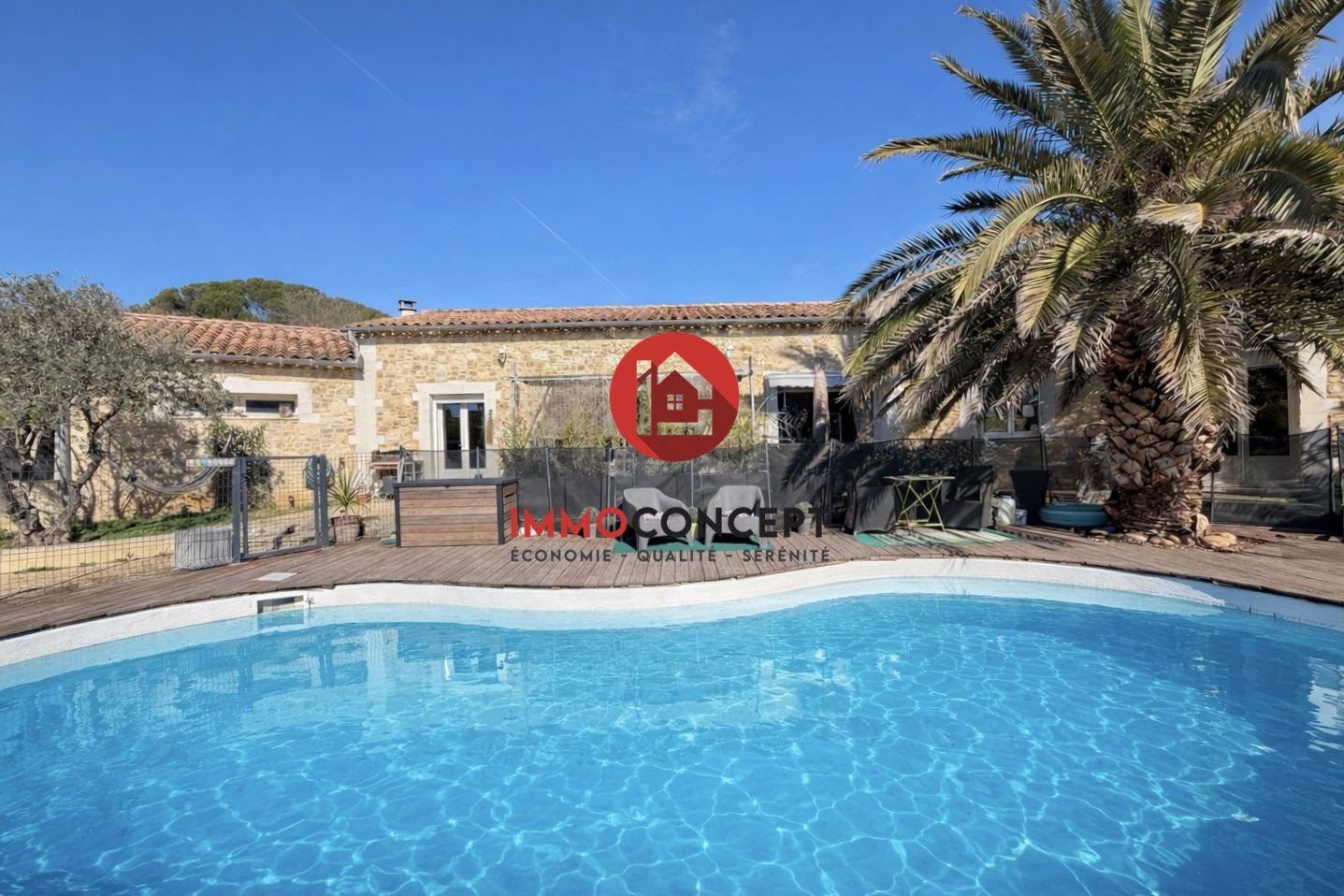 Maison à vendre, 162m², Laudun-l'Ardoise