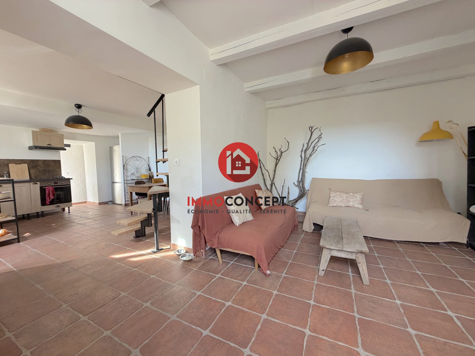 Maison à vendre, 101m², Saint-Marcel-de-Careiret